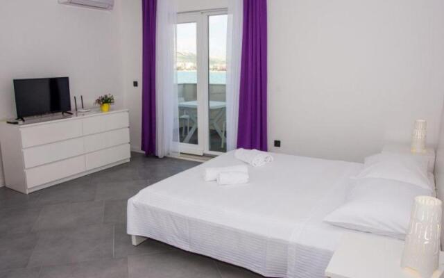 Studio apartman Hrvoje