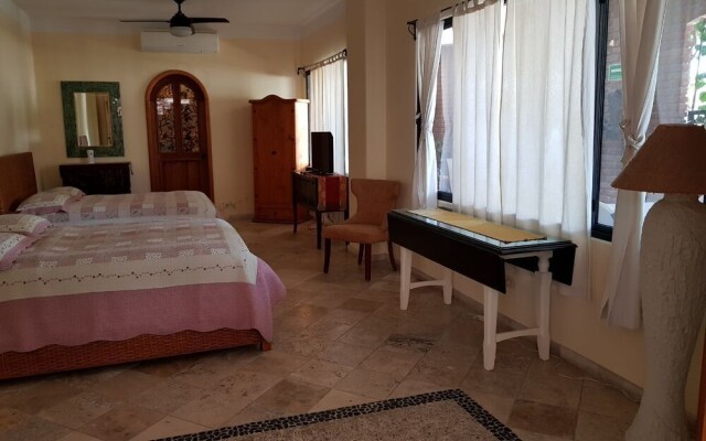 Linda Propiedad de 5 Habitaciones