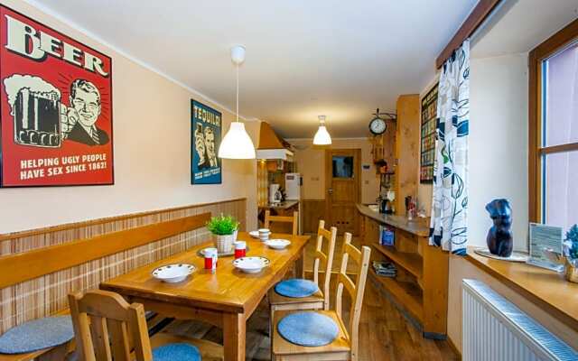 Hostel Postel