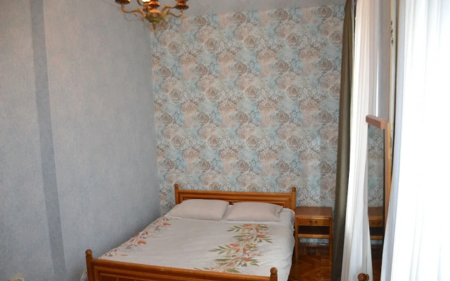 Dachi Inn