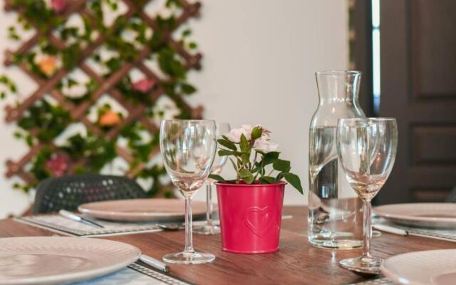 INSTANT FLEURY: maison de caractère, jardin secret