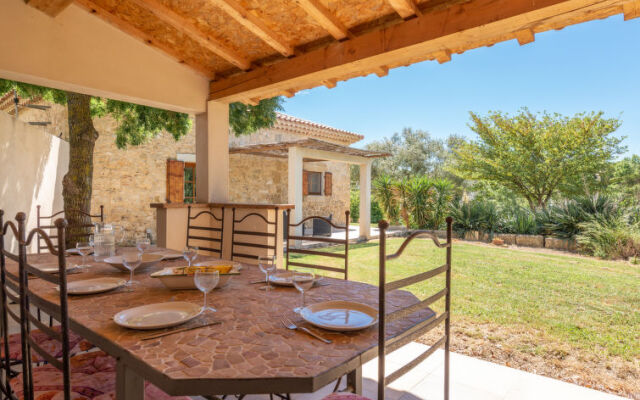 Holiday Home Domaine la Batisse