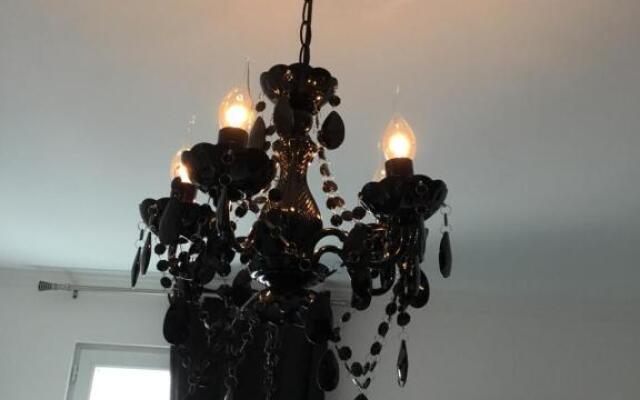 Le Romantic centre 400m gare wifi linge de pressing