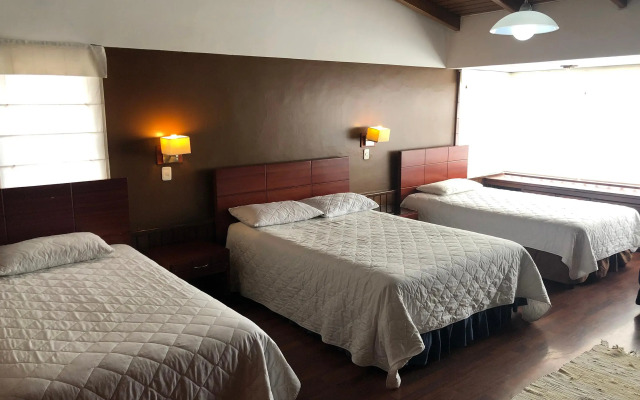 Filatelia Suites & Travel