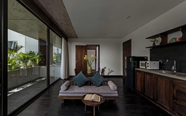 Thè HEM Hotel and Apartment