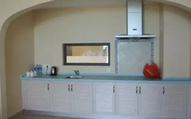 HuiDong Vanke ShuangYue Bay Waterscape Apartment Hotel