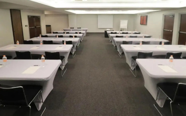 City Express Plus by Marriott Monterrey Nuevo Sur