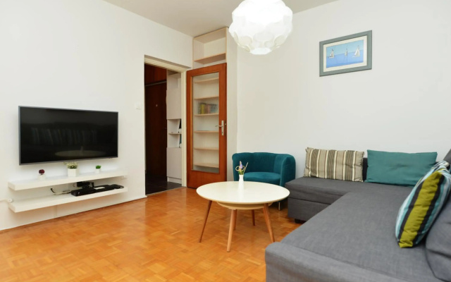 Apartment Ema