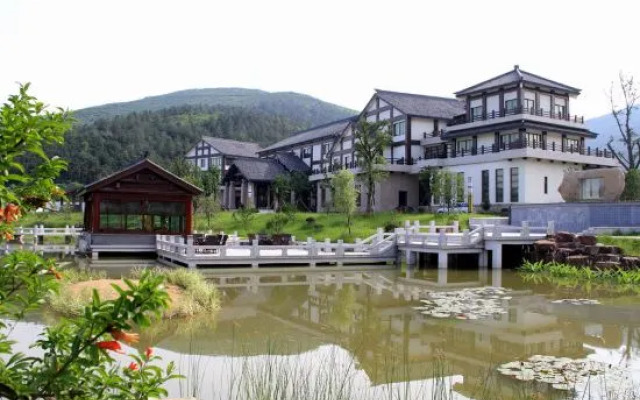 Sunwu Academy Luofu Hotel