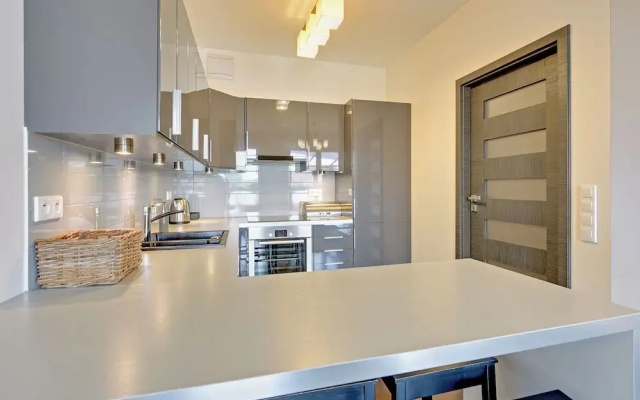 Hallera 165 by Downtown Apartments