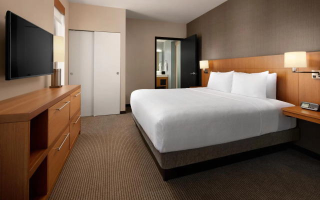 Hyatt Place Calgary Airport