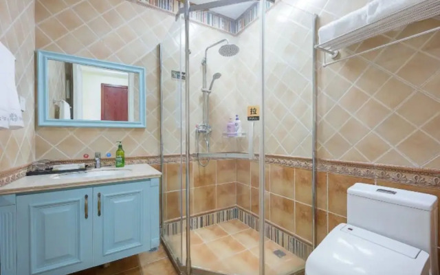 Floral Hotel · Forever Homestay Qiandao Lake