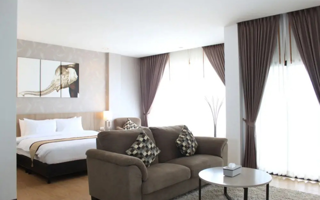 SR Boutique Hotel