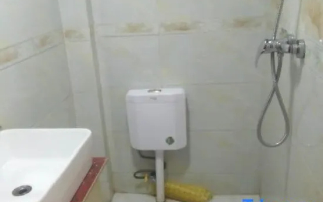 Zoergai Aba Xinyuan Business Hotel