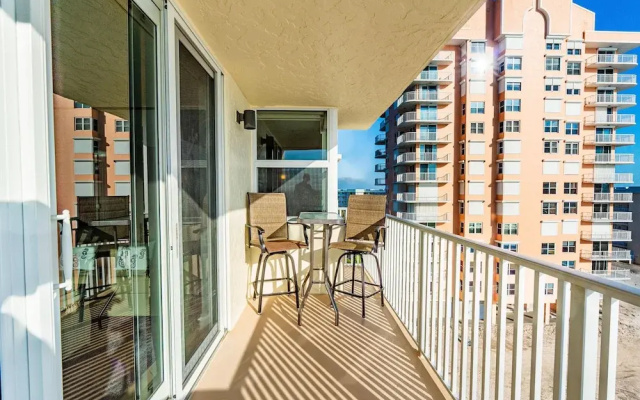 Estero Beach & Tennis 605-c