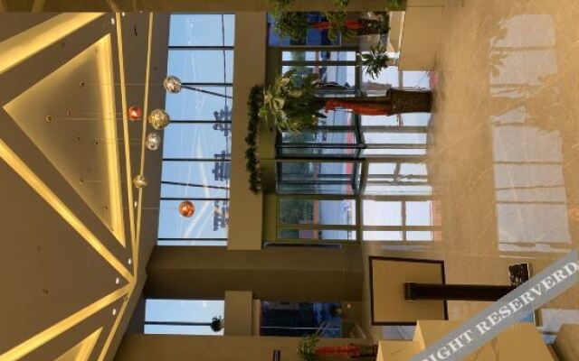 Jinyi Hotel (Zhengzhou High-tech Vanke Plaza & Zhengzhou University Branch)