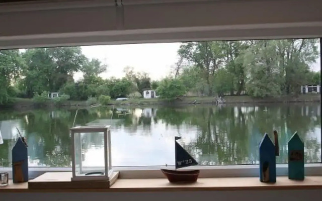 Schnuckliges Appartement am Seeufer