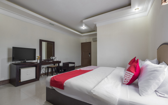 OYO 1114 Hotel Denpasar Makassar