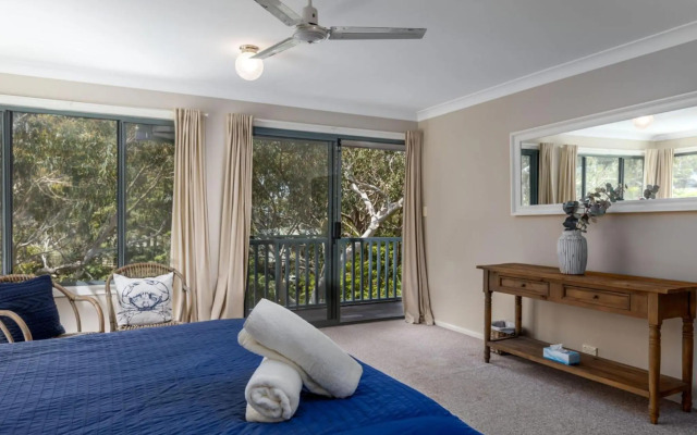 Saltwood at Hyams 4pm Check Out Sundays except Peak season