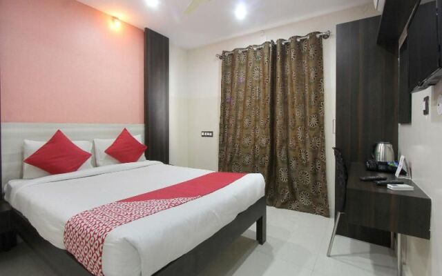 OYO 14520 Habitat Hotel & Suites