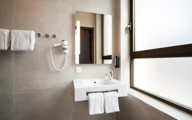 B&B HOTEL Antwerpen Centrum