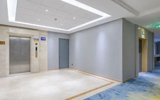 Starway Hotel (Rui'an Zhenfu Road)