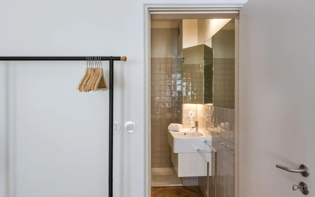 Guestready - Folding Screen