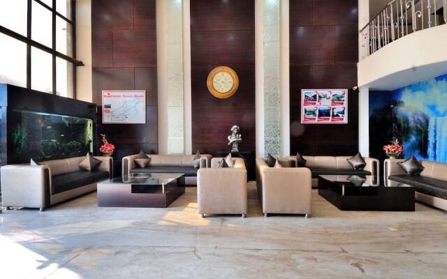 The Prince - A Lake Facing Resort and Spa