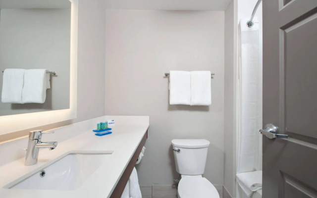 Holiday Inn Express Quantico - Stafford by IHG