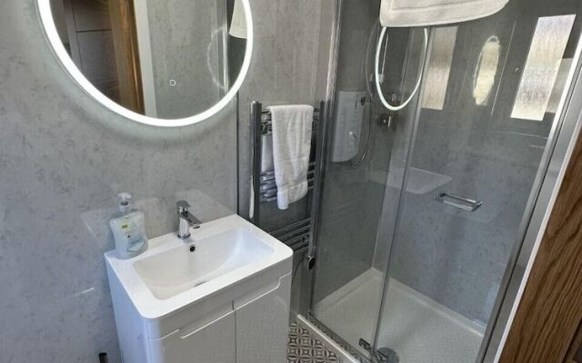 Royal Oak Guest House