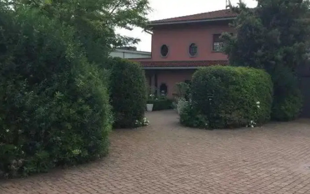 57 Res Hotel Orio