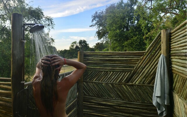 Victoria Falls River Lodge