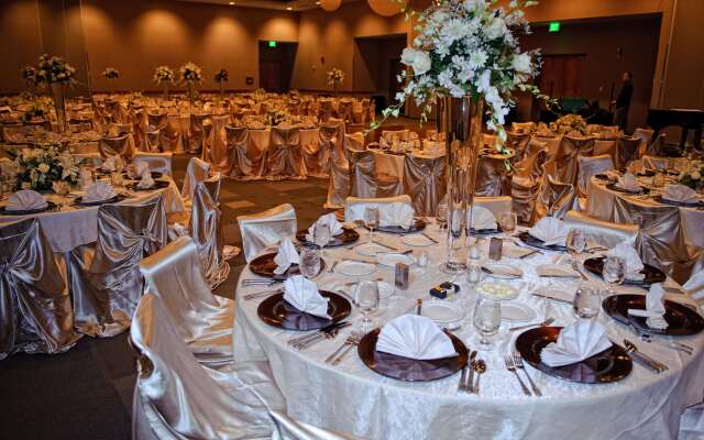 The Hotel at Kirkwood Center