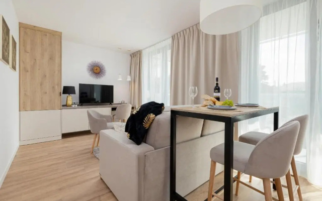 Jantaris Apartments by Renters