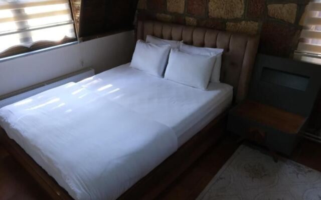 Çinarsuyu Tabi̇at Parki Bungalov