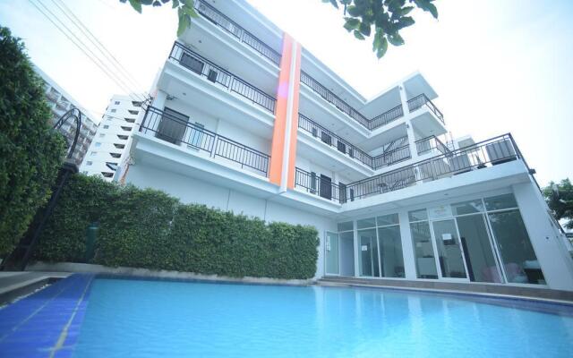 Villa Navin Beach Residence