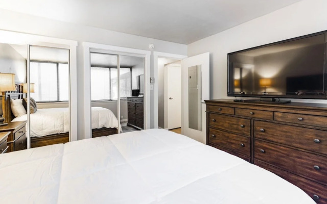 Park Avenue 1 Bedroom Condominiums