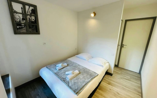 La Cour Barbatre Calme