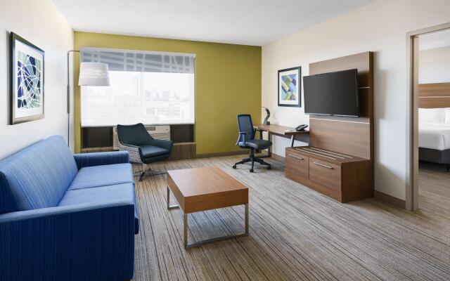 Holiday Inn Express Boston, an IHG Hotel