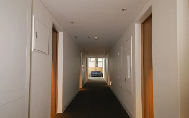 Ark Blue Hotel - Hostel