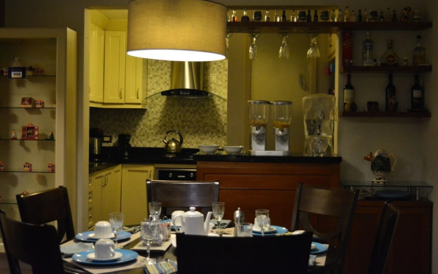 Kangaroo Wasi Airport Bed & Breakfast