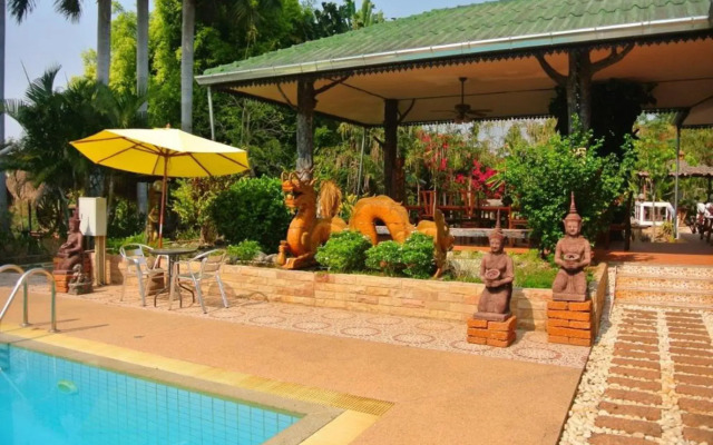 Himawari Restaurant & Cottage