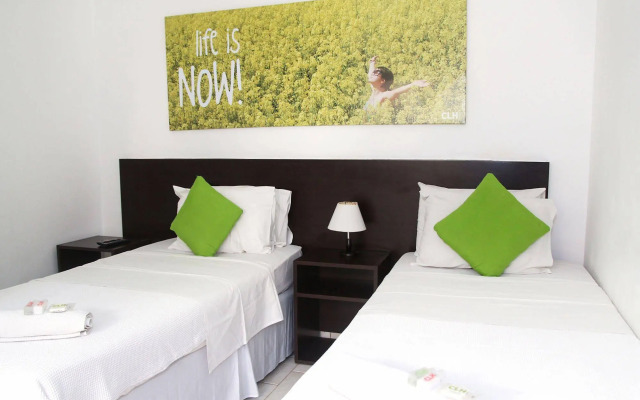 CLH Suites Copacabana Santa Clara