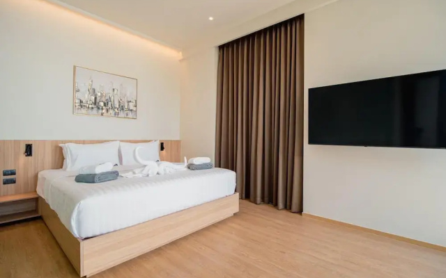Elegant Aileen 3 Bedroom Pool Villa Naithon