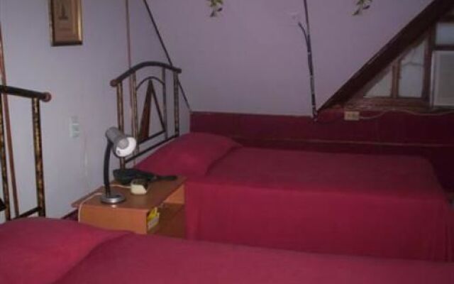 Hotel La Pyramide