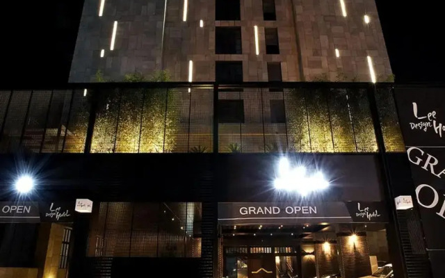 Lee Design Hotel