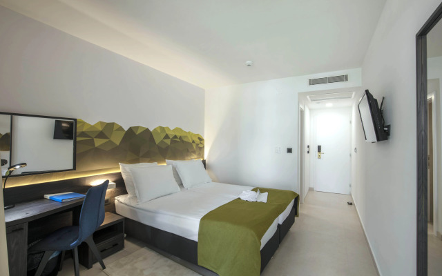 Bluesun Hotel Alga