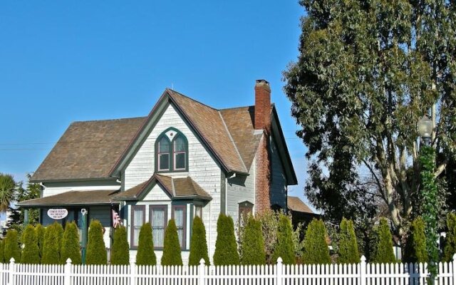 Old Tower House Bed & Breakfast