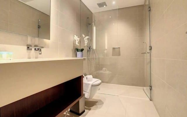 Key View - Marina Gate