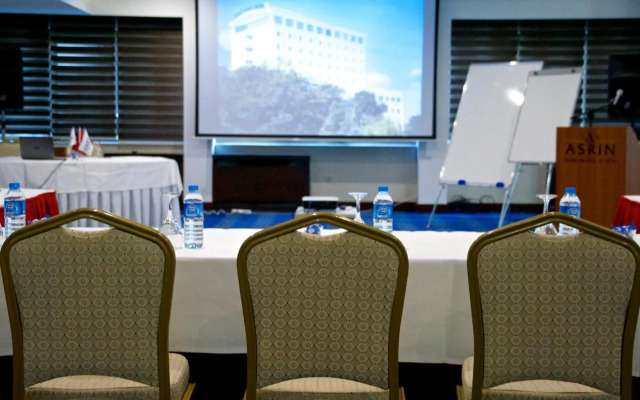 Asrin Park Hotel
